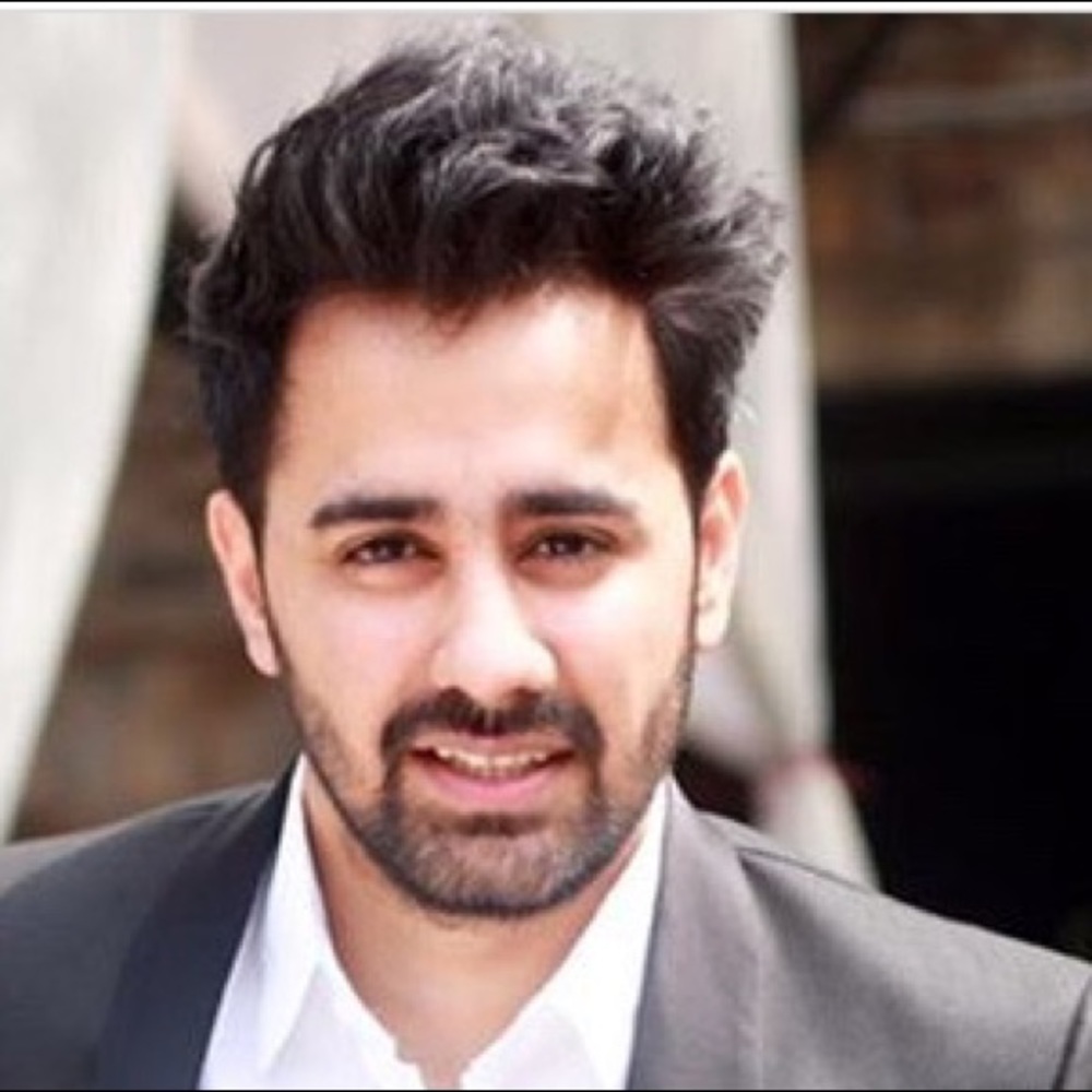 Meet your Posher, Akhil